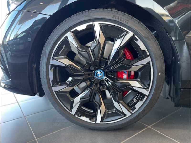 Occasion BMW Série 5 i5 M60 601ch xDrive 2024 Saphirschwarz métallisé 106038 € à Troyes