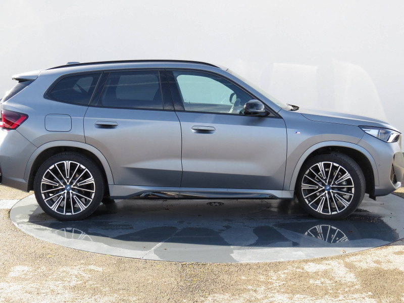 Used BMW X1 ixDrive30 313ch M Sport 2023 Frozen Pure Grey métal BMW Individual € 55000 in Troyes