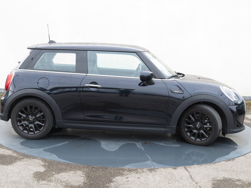 Occasion MINI Mini Cooper 136ch Edition Camden BVA7 2021 Enigmatic Black 23800 € à Troyes