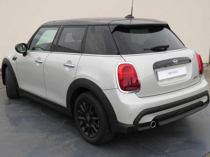 Occasion MINI Mini 5 Portes Cooper 136ch Essential BVA7 2022 White Silver 24500 € à Troyes