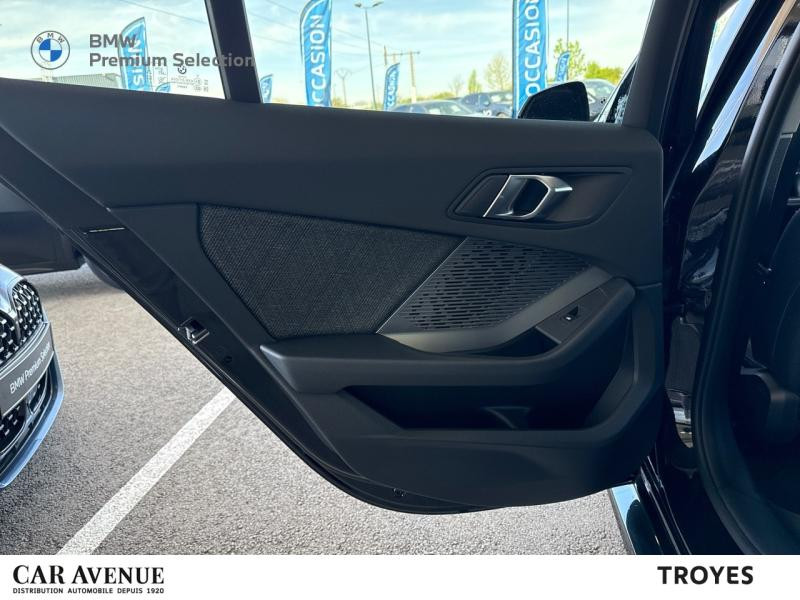 Used BMW Série 1 120dA 163ch M Sport Design DKG7 2025 Saphirschwarz métallisé € 43189 in Troyes