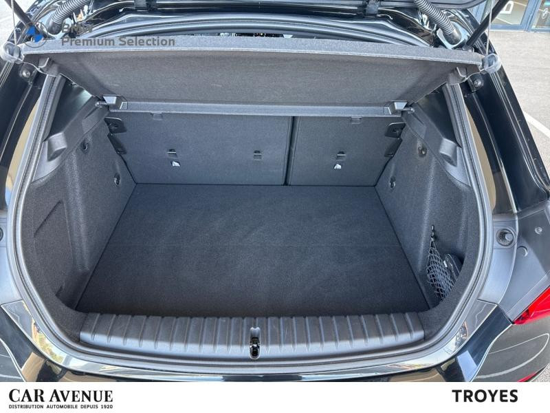 Occasion BMW Série 1 118iA 136ch Business Design DKG7 2022 Saphirschwarz métallisé 25999 € à Troyes