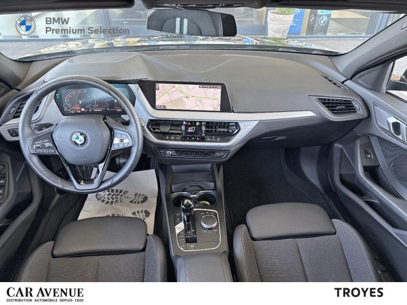 Occasion BMW Série 1 118iA 136ch Business Design DKG7 2022 Saphirschwarz métallisé 25999 € à Troyes