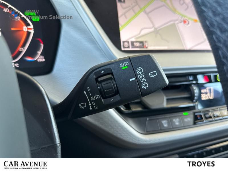 Occasion BMW Série 1 118iA 136ch Business Design DKG7 2022 Saphirschwarz métallisé 25999 € à Troyes