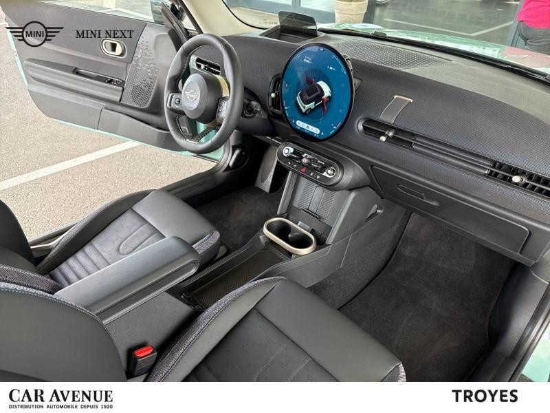 Occasion MINI Cooper 3 Portes C 156ch Classic DKG7 2024 Ocean Wave Green 30370 € à Troyes