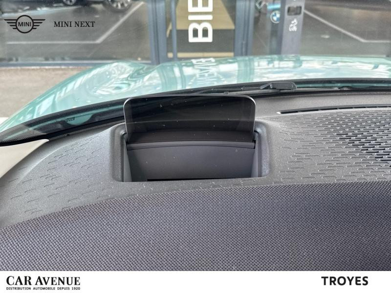 Occasion MINI Cooper 3 Portes C 156ch Classic DKG7 2024 Ocean Wave Green 30370 € à Troyes