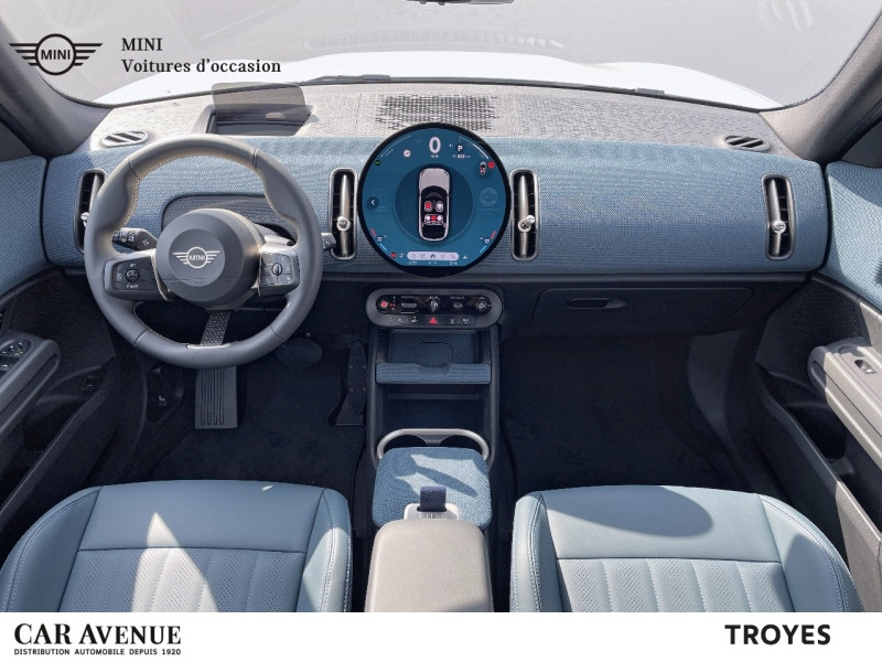 Occasion MINI Countryman C 170ch Favoured DKG7 2024 Nanuq White 42000 € à Troyes