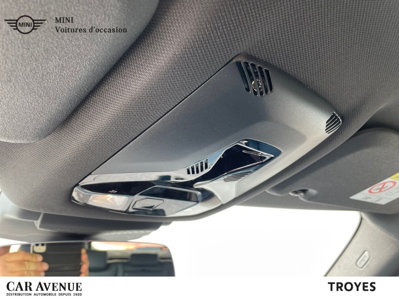 Occasion MINI Countryman C 170ch Favoured DKG7 2024 Nanuq White 42000 € à Troyes
