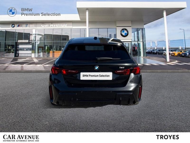 Occasion BMW Série 1 120A 170ch M Sport DKG7 2025 Saphirschwarz métallisé 36890 € à Troyes