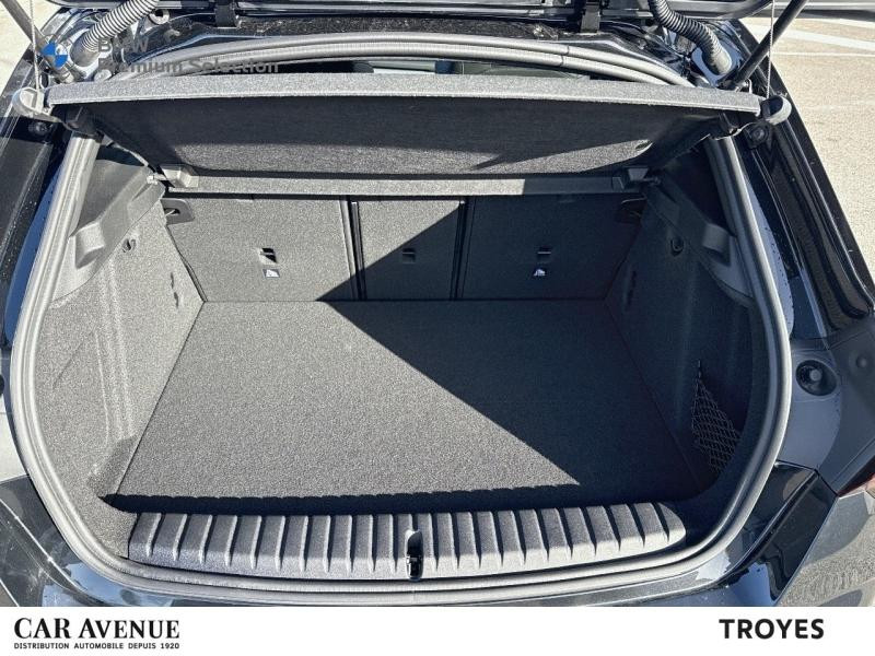 Occasion BMW Série 1 120A 170ch M Sport DKG7 2025 Saphirschwarz métallisé 36890 € à Troyes