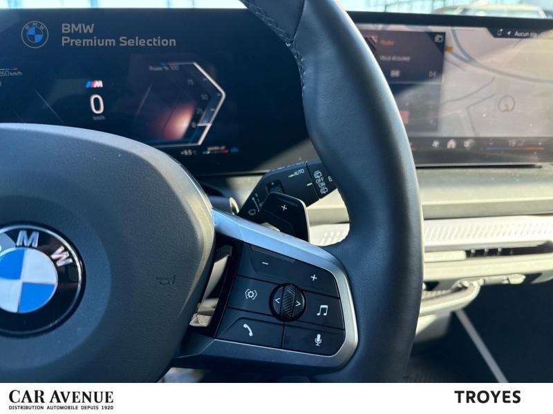 Occasion BMW Série 1 120A 170ch M Sport DKG7 2025 Saphirschwarz métallisé 36890 € à Troyes