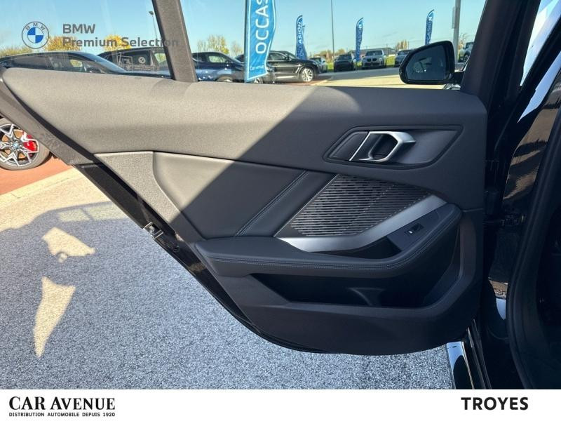Occasion BMW Série 1 120A 170ch M Sport DKG7 2025 Saphirschwarz métallisé 36890 € à Troyes