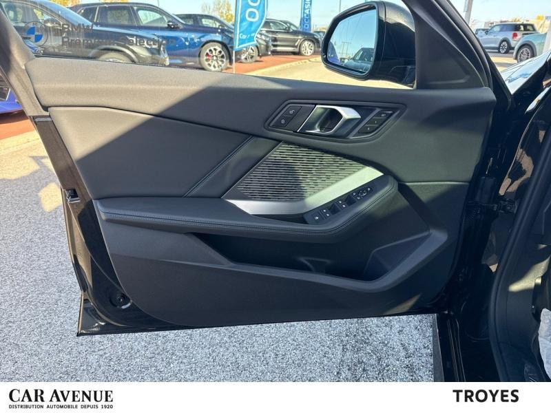 Occasion BMW Série 1 120A 170ch M Sport DKG7 2025 Saphirschwarz métallisé 36890 € à Troyes