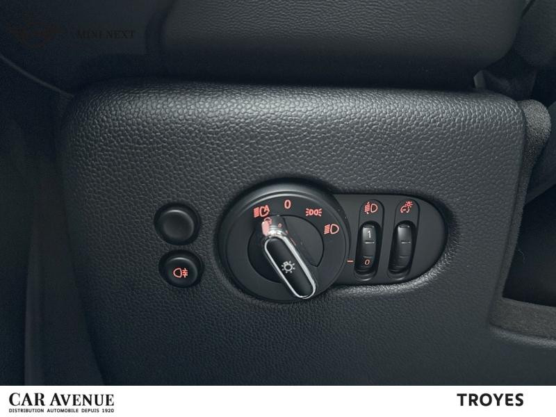 Occasion MINI Mini 5 Portes Cooper 136ch Edition Premium Plus BVA7 2022 Midnight Black II 27490 € à Troyes
