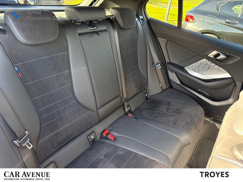 Used BMW Série 1 120dA 163ch M Sport DKG7 2025 Saphirschwarz métallisé € 38870 in Troyes
