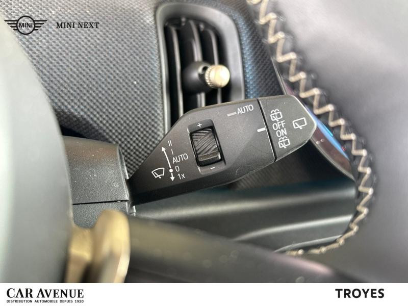 Used MINI Cooper 3 Portes C 156ch Classic DKG7 2024 Ocean Wave Green € 30360 in Troyes