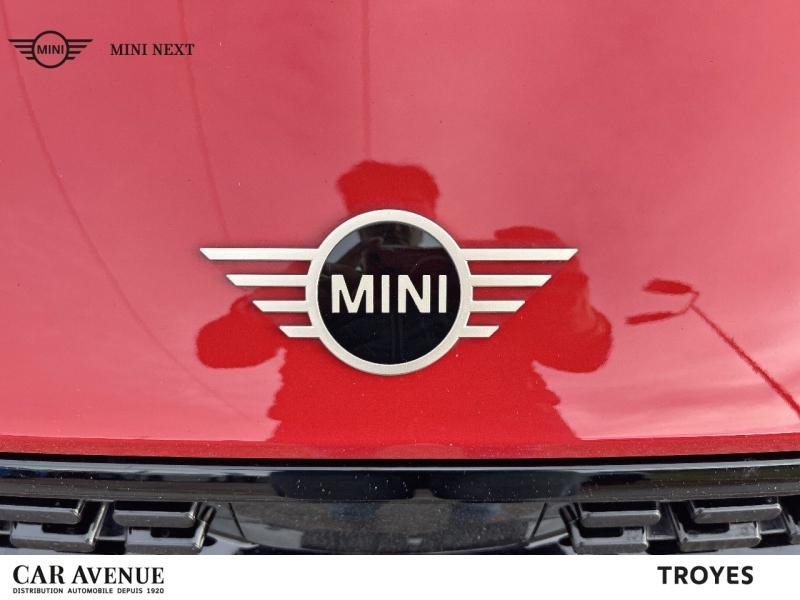 Occasion MINI Cooper 3 Portes C 156ch Classic DKG7 2024 Chili Red II 31450 € à Troyes