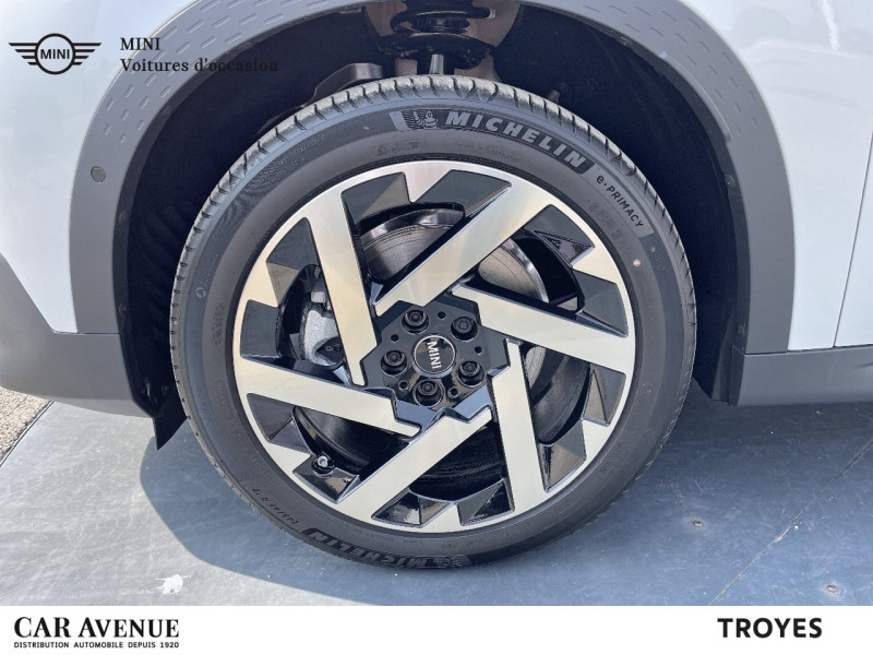 Used MINI Countryman C 170ch Favoured DKG7 2024 Nanuq White € 42000 in Troyes