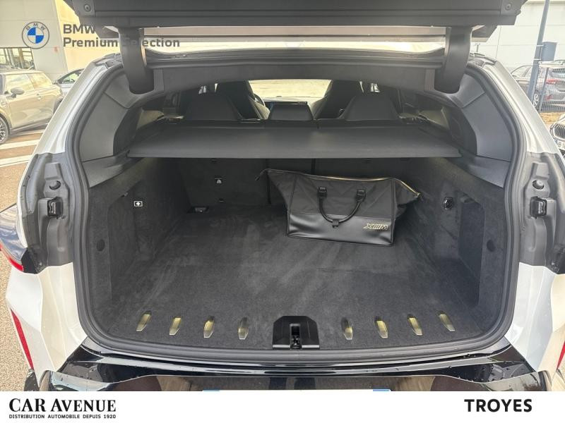 Used BMW XM 50e 3.0 476ch 2025 Mineralweiss métallisé € 128990 in Troyes