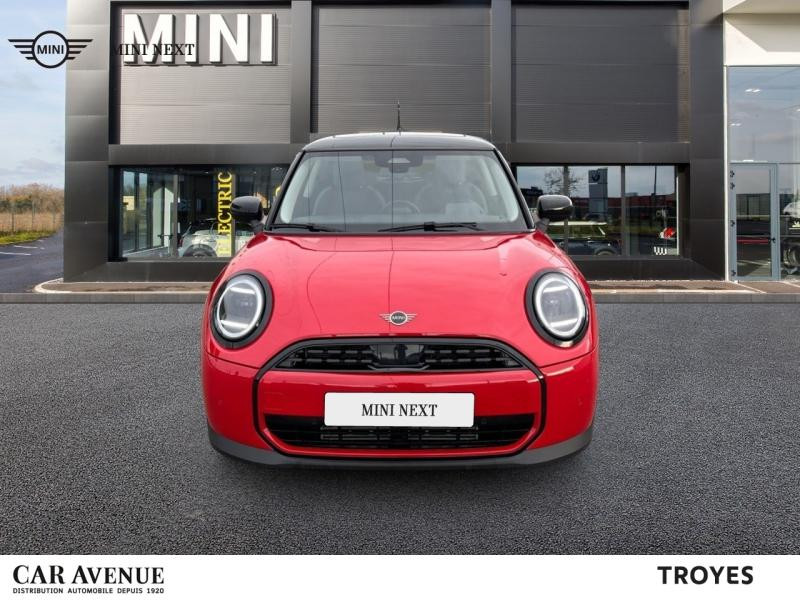 Occasion MINI Cooper 3 Portes C 156ch Classic DKG7 2024 Chili Red II 31450 € à Troyes
