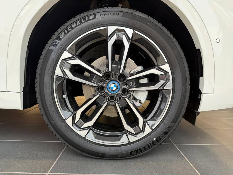 Occasion BMW X2 iX2 eDrive20 204ch 2025 Alpinweiss 46980 € à Troyes