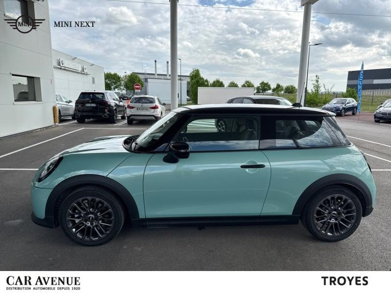 Used MINI Cooper 3 Portes C 156ch Classic DKG7 2024 Ocean Wave Green € 30360 in Troyes