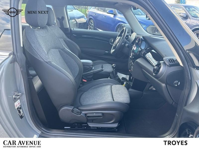 Used MINI Mini Cooper 136ch Edition Camden 2022 Moonwalk Grey € 24390 in Troyes