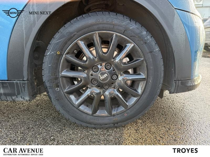 Used MINI Mini Cooper 136ch  Essential BVA7 2022 Island Blue € 25500 in Troyes