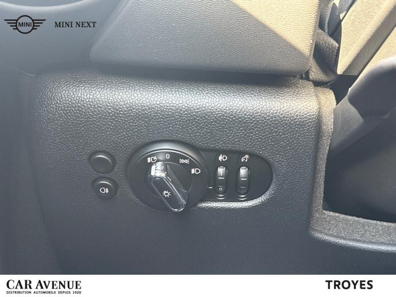 Used MINI Mini Cooper 136ch Edition Camden 2022 Moonwalk Grey € 24390 in Troyes