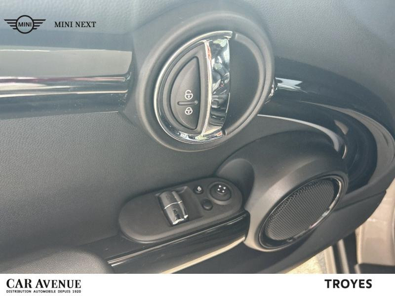 Used MINI Mini Cooper 136ch Edition Camden 2022 Rooftop Grey € 24423 in Troyes