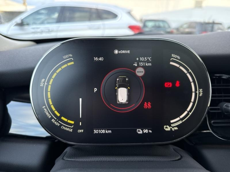 Used MINI Mini Cooper SE 184ch Edition Premium Plus BVA 5CV 2022 Chili Red € 21900 in Troyes