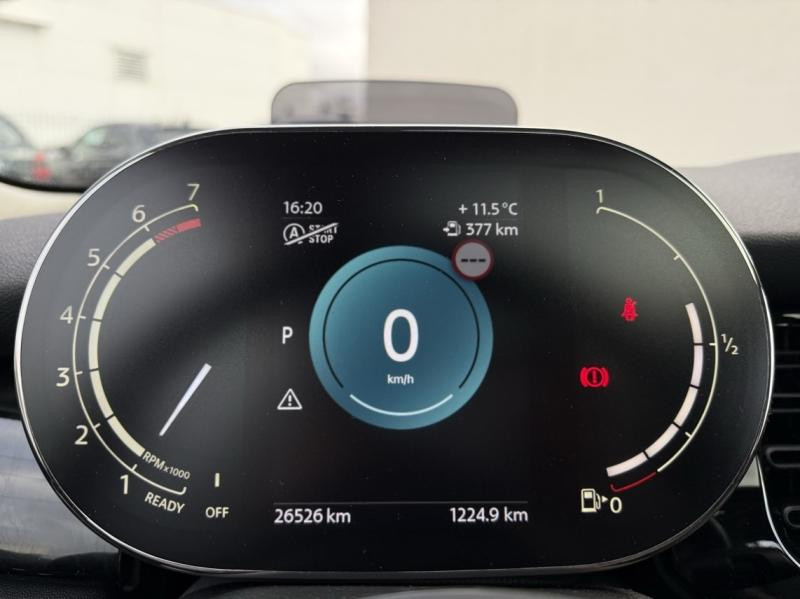 Used MINI Mini Cooper 136ch Edition Premium Plus BVA7 2022 Island Blue € 26900 in Troyes