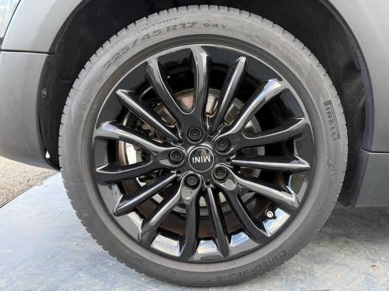 Used MINI Clubman Cooper 136ch Edition Premium Plus BVA7 2022 Midnight Black II € 30990 in Troyes