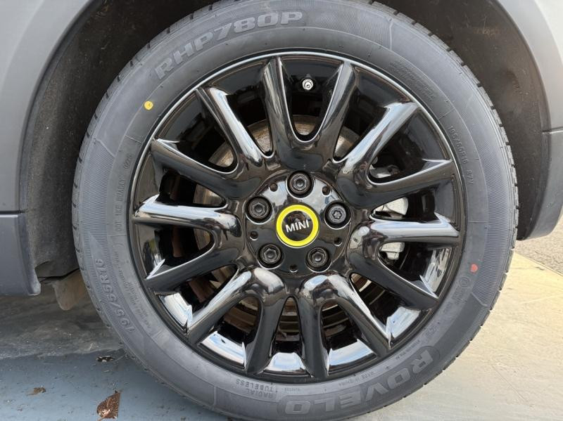 Used MINI Mini Cooper SE 184ch Edition Premium Plus BVA 5CV 2022 Chili Red € 21900 in Troyes