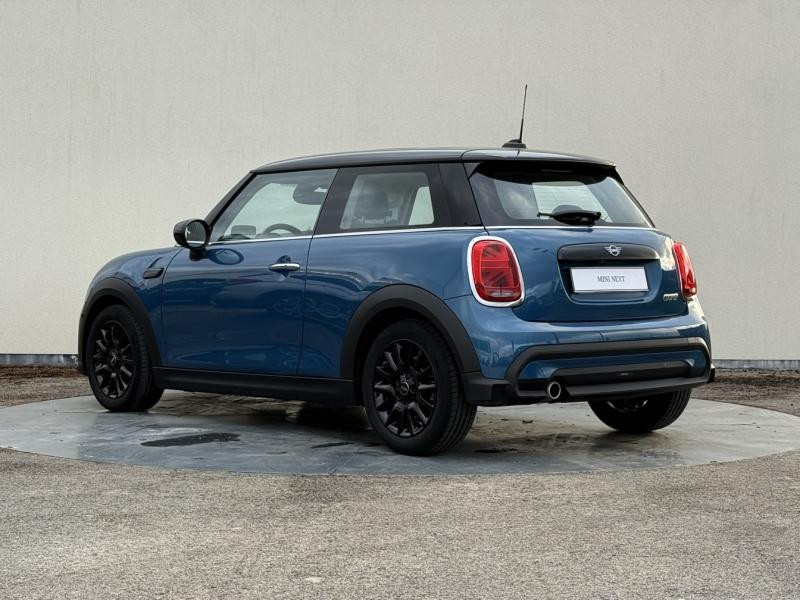 Used MINI Mini Cooper 136ch Edition Premium Plus BVA7 2022 Island Blue € 26900 in Troyes