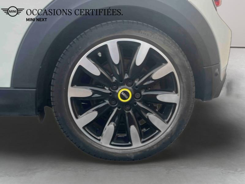 Used MINI Mini Cooper SE 184ch Edition Premium BVA 5CV 2022 White Silver € 21900 in Troyes