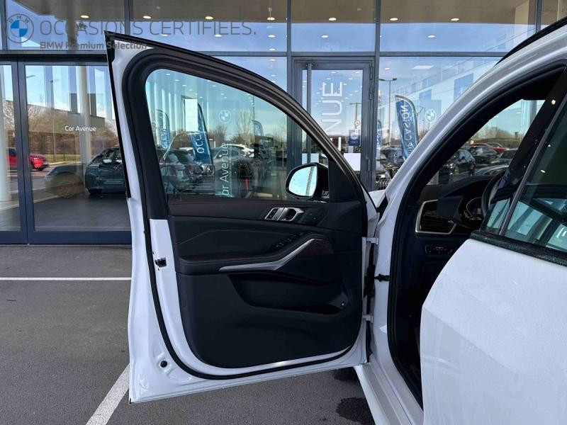 Occasion BMW X5 xDrive45e 394ch M Sport 17cv 2022 Mineralweiss métallisé 70890 € à Troyes
