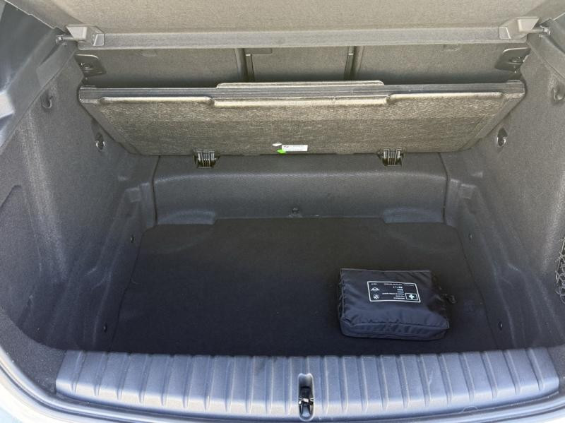 Used BMW Série 1 120iA 178ch M Sport DKG7 9cv 2022 Blanc € 28500 in Troyes