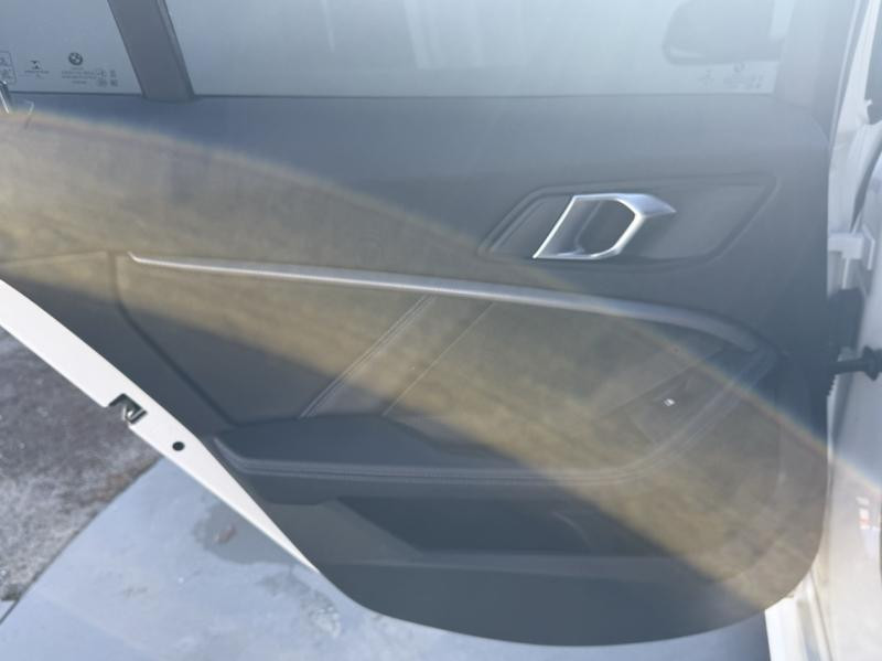 Used BMW Série 1 120iA 178ch M Sport DKG7 9cv 2022 Blanc € 28500 in Troyes