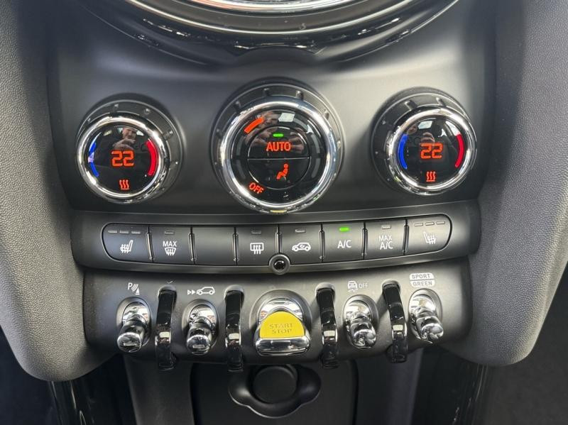 Used MINI Mini Cooper SE 184ch Edition Premium Plus BVA 5CV 2023 Midnight Black II € 21400 in Troyes