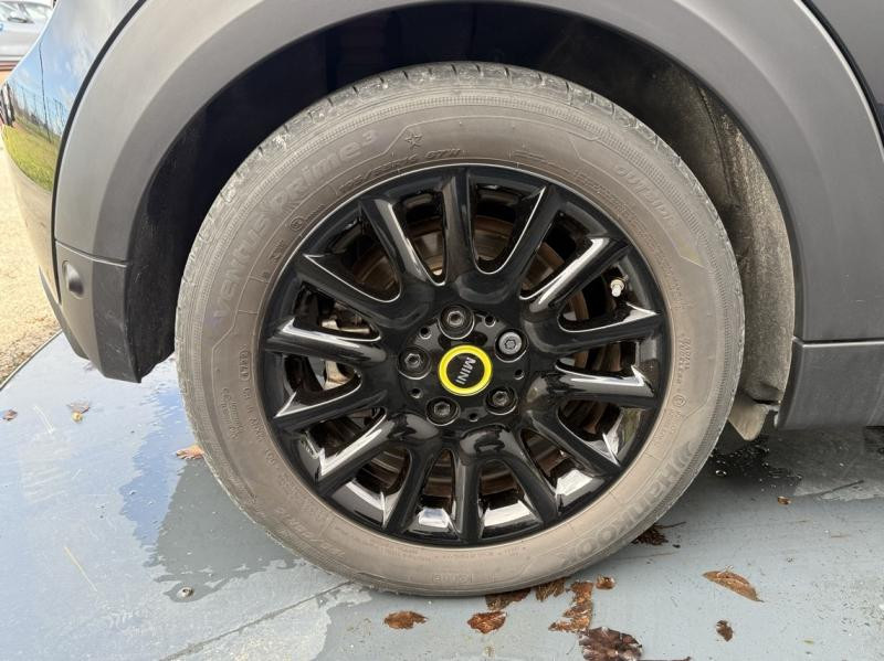 Used MINI Mini Cooper SE 184ch Edition Premium Plus BVA 5CV 2023 Midnight Black II € 21400 in Troyes