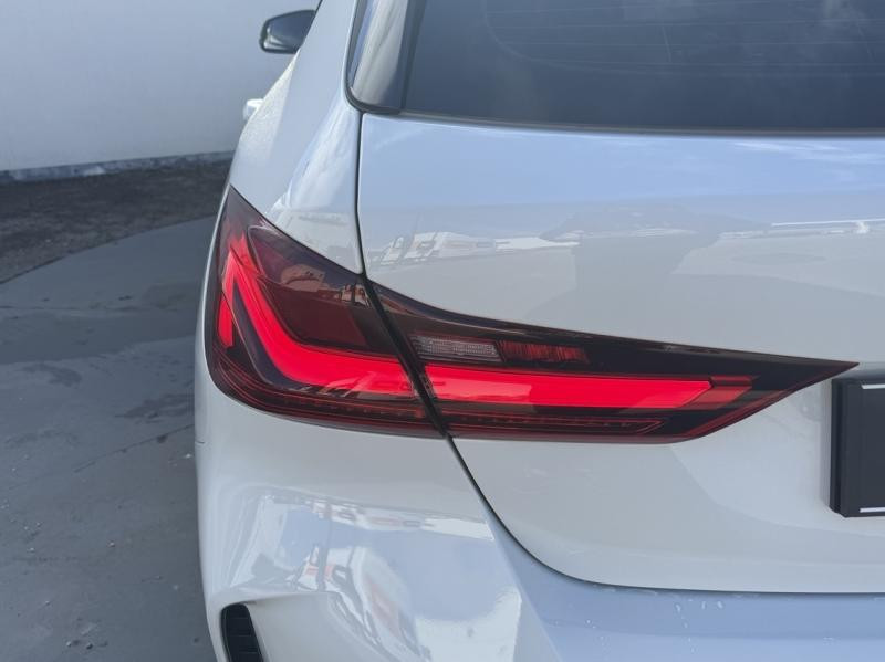 Used BMW Série 1 120iA 178ch M Sport DKG7 9cv 2022 Blanc € 28500 in Troyes