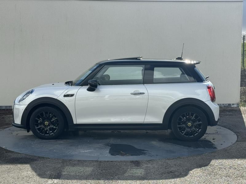 Used MINI Mini Cooper SE 184ch Edition Premium Plus BVA 5CV 2023 Nanuq White € 19900 in Troyes