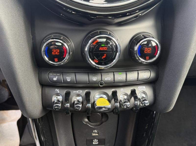 Used MINI Mini Cooper SE 184ch Edition Premium Plus BVA 5CV 2023 Nanuq White € 19900 in Troyes