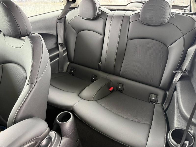 Occasion MINI Mini Cooper SE 184ch Edition Premium BVA 5CV 2024 Argenté 21700 € à Troyes