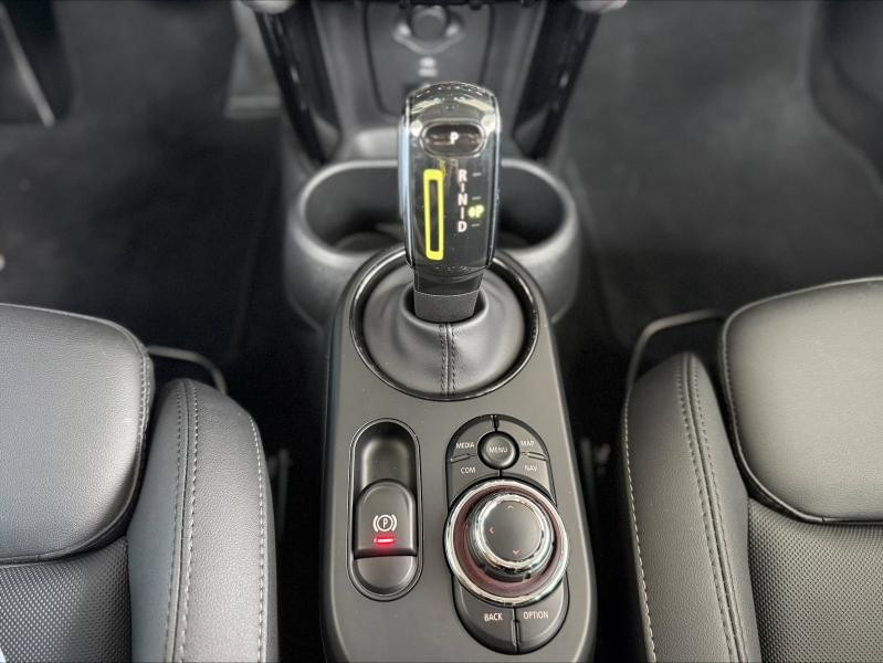 Occasion MINI Mini Cooper SE 184ch Edition Premium BVA 5CV 2024 Argenté 21700 € à Troyes