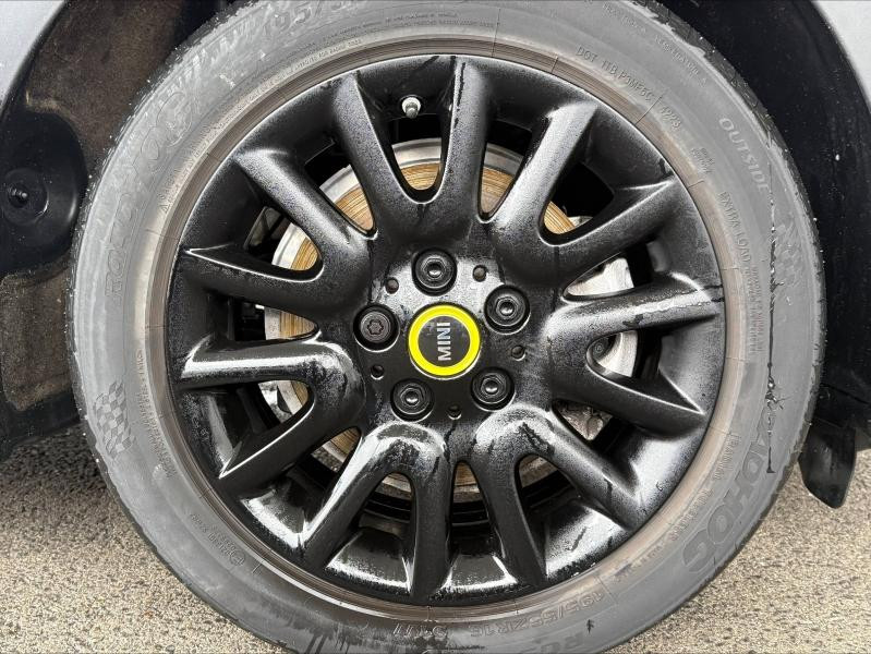 Occasion MINI Mini Cooper SE 184ch Edition Premium BVA 5CV 2024 Argenté 21700 € à Troyes