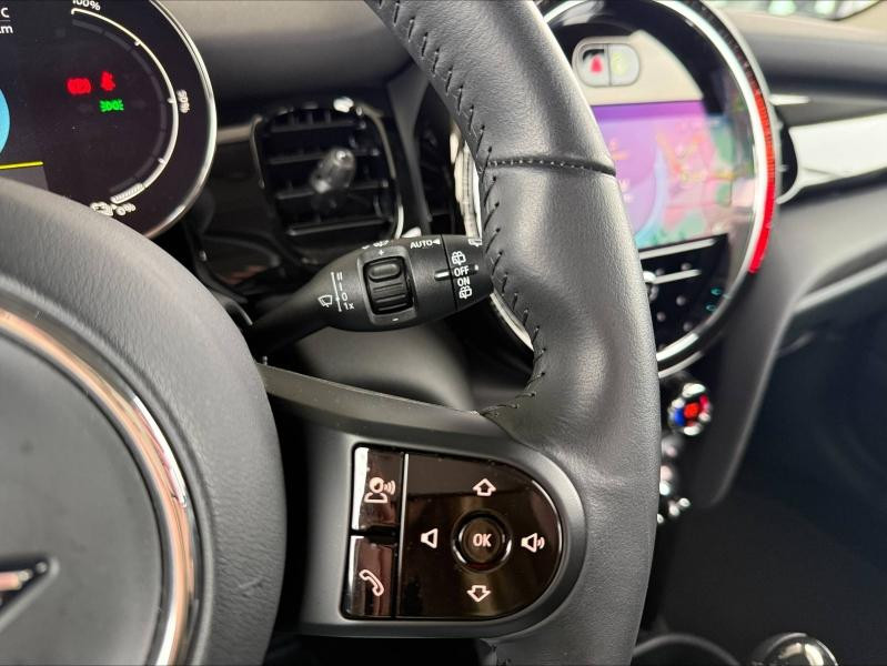 Occasion MINI Mini Cooper SE 184ch Edition Premium BVA 5CV 2024 Argenté 21700 € à Troyes