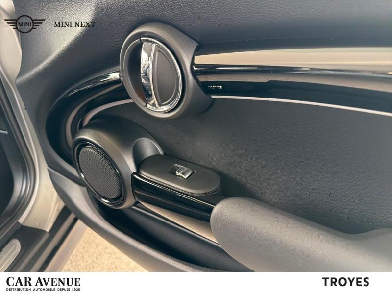 Occasion MINI Mini Cooper SE 184ch Edition Premium BVA 5CV 2023 Argenté 21880 € à Troyes
