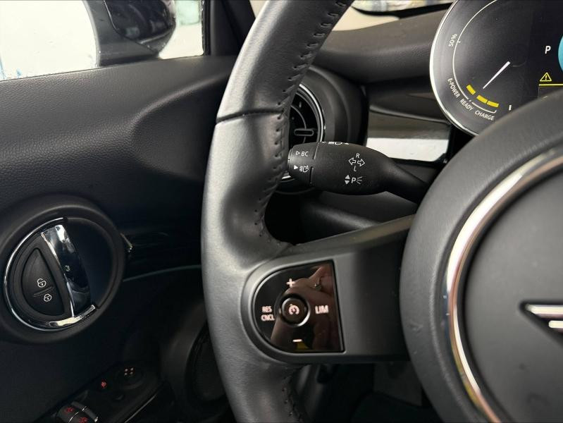 Occasion MINI Mini Cooper SE 184ch Edition Premium BVA 5CV 2024 Argenté 21700 € à Troyes